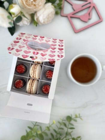 Коробка под 9 конфет "Розовые сердечки" — изображение 5